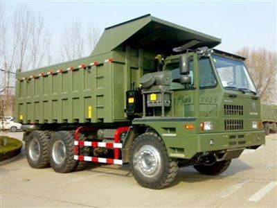 Xe tải ben Howo chạy mỏ Bá Vương 70 tấn 420HP